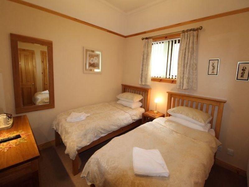 Hebridean Guest House Сторновэй Экстерьер фото